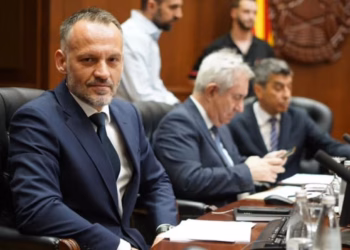 Arben Fetai jep dorëheqje nga posti i zëvendëskryeministrit