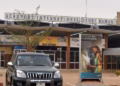35 të vdekur nga sulmi i përgjakshëm në aeroportin kryesor të Nigerit