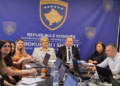 Qalaj viziton dhomën operative për monitorimin e procesit zgjedhor