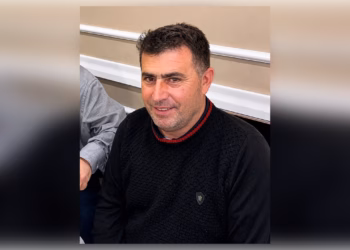 Vdes një 50-vjeçar në Negroc, dyshohet se u godit nga rryma