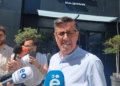 Takimi i LDK-së, Haziri flet nëse do të diskutohet kërkesa për dorëheqjen e Abdixhikut