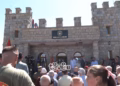 Dobërdolani nderon luftën për liri, inaugurohet Kulla e Lirisë