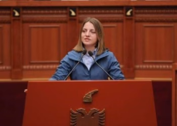 ​Largohet nga PS-ja deputetja Marjana Koçeku: Nga sot do jem e pavarur