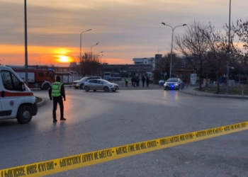 Policia: Dy kërcënimet për bombë në Stacionin e Autobusëve u bënë nga i njëjti numër telefonik në Serbi