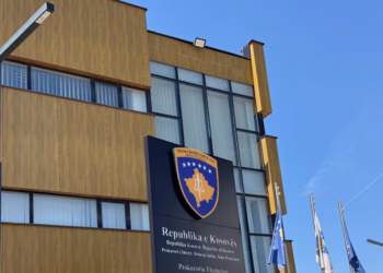 24-vjeçarja dyshohet se kreu vrasjen mbrëmë në Ferizaj, ndalohet edhe babai i saj