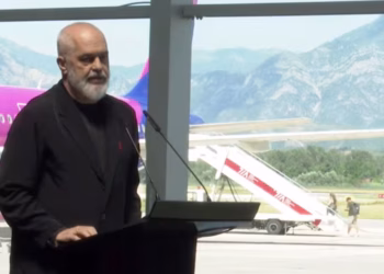 Aeroporti Ndërkombëtar i Tiranës nis fluturimet direkte mes Tiranës dhe Torontos