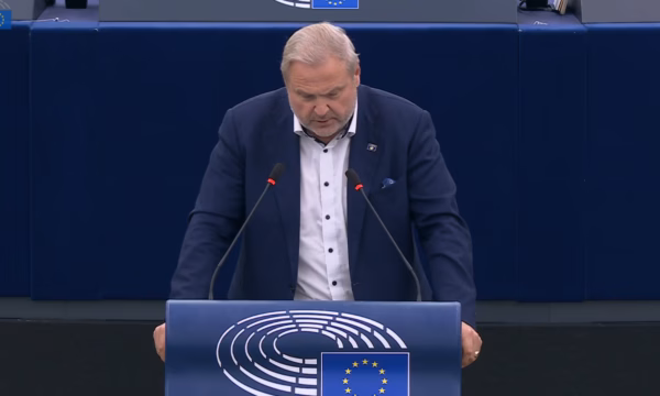 Terras në Parlamentin Evropian: Kosovës duhet t’i jepet statusi i vendit kandidat në BE