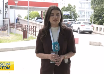 A votuan të gjithë pacientët dhe stafi mjekësor në QKUK? – detaje sjell gazetarja Fetije Kamberi