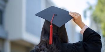 ​Bie numri i nxënësve dhe studentëve në Kosovë, ASK jep detaje