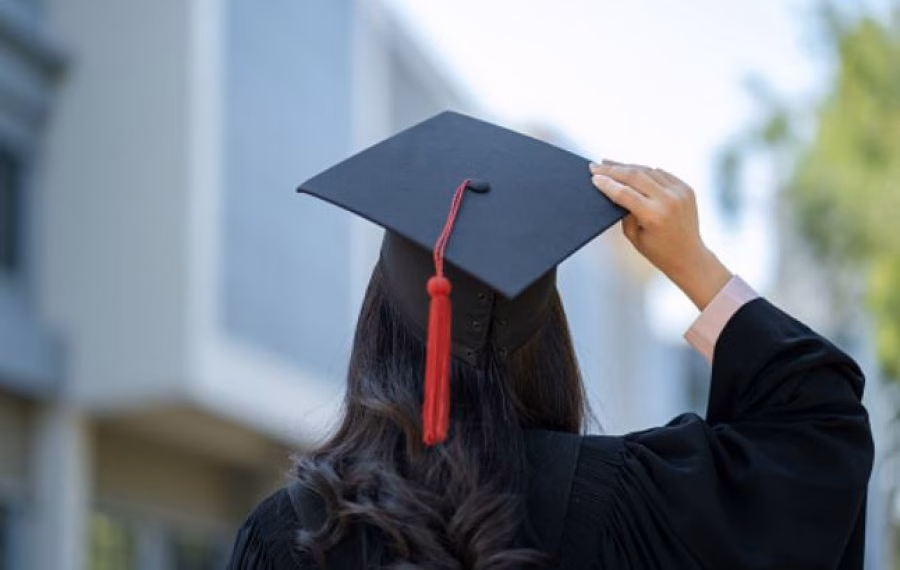 ​Bie numri i nxënësve dhe studentëve në Kosovë, ASK jep detaje