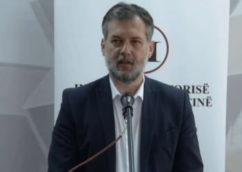 Në 27-vjetorin e çlirimit, kërkohet trajtim më i thellë shkencor i historisë së rezistencës shqiptare