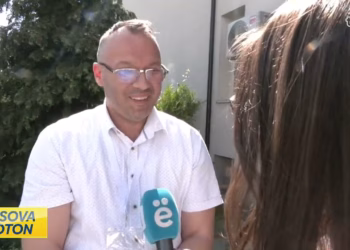 Deri në orën 09:00, vetëm 26 qytetarë votojnë në qendrën e votimit me kusht në Pejë