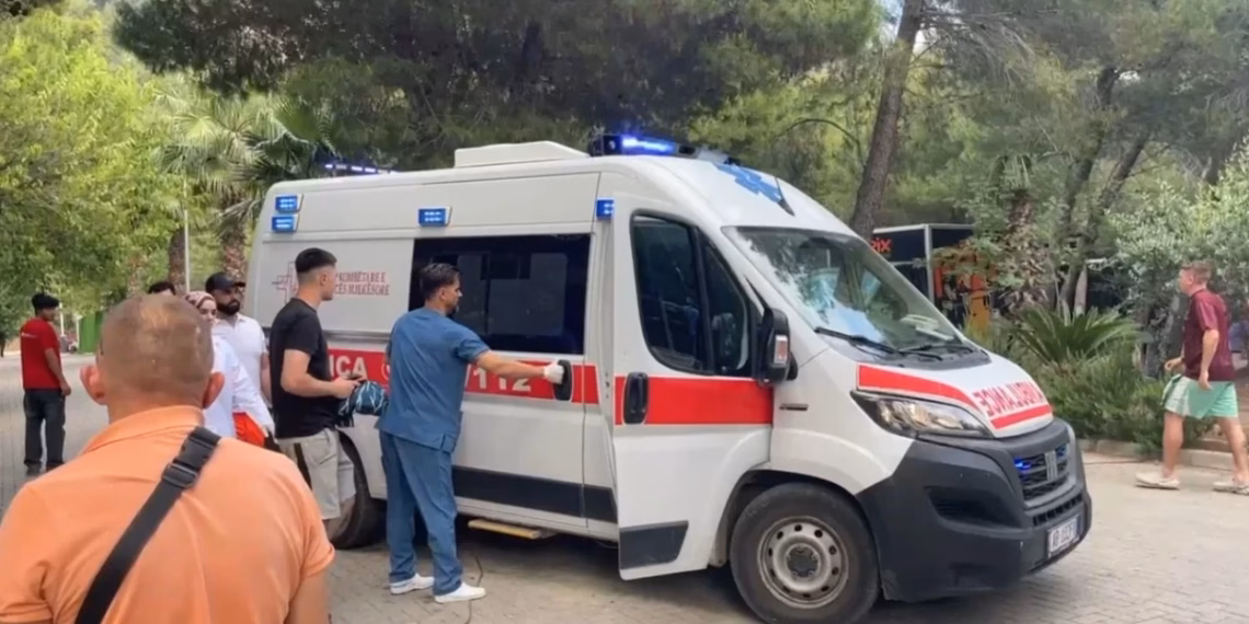 Pesë të rinjtë që u morën nga dallgët në Shëngjin janë nga Kosova, dyshohet për dy viktima dhe tre në gjendje të rëndë