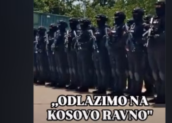 Xhandarmëria serbe kërcënon me këngë nacionaliste: Po shkojmë në Kosovë