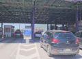 Mbi 12 mijë turistë u futën në Shqipëri në 12 orët e fundit