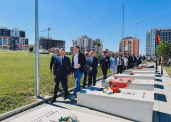 Rama nga Velania: Dëshmorët dhanë jetën që ne ta gëzojmë lirinë dhe paqen