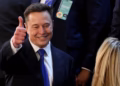 Musk hedh një tjetër hap në kompaninë e tij, SpaceX blen gjigantin e kodimit me Inteligjencë Artificiale