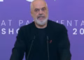 Rama: Në protestë njerëz nga Kosova, Maqedonia e ndërkombëtarë për “të shpëtuar Shqipërinë