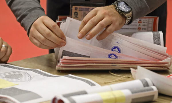 Numërohen afër 90% e votave të kandidatëve, këta janë 10-të më të votuarit e partive të mëdha