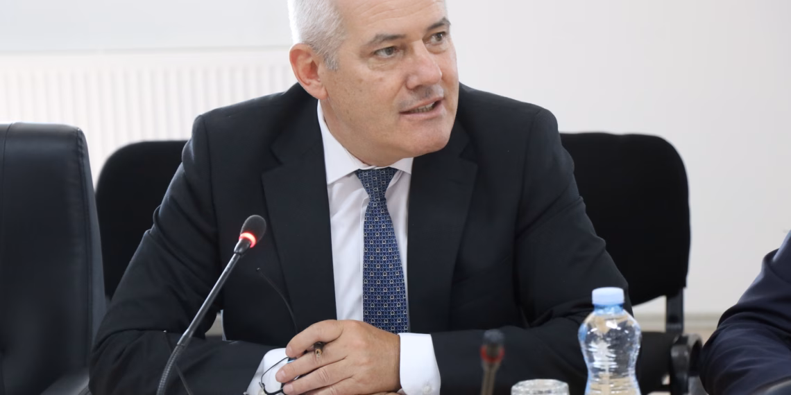Sveçla mban sot konferencë për media në Ministrinë e Punëve të Brendshme