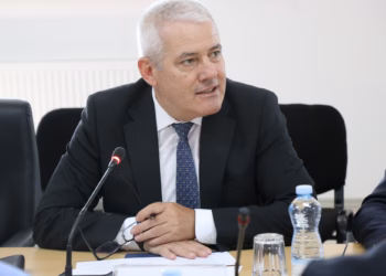 Sveçla mban sot konferencë për media në Ministrinë e Punëve të Brendshme