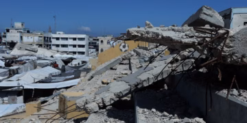 ICRC: Mijëra të varrosur nën rrënojat e Gazës mund të mos identifikohen kurrë