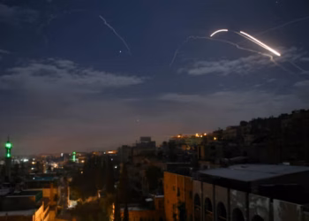 Irani mohon përfshirjen në sulmin me raketa nga Iraku ndaj Arabisë Saudite