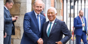 Irlanda merr presidencën e BE-së