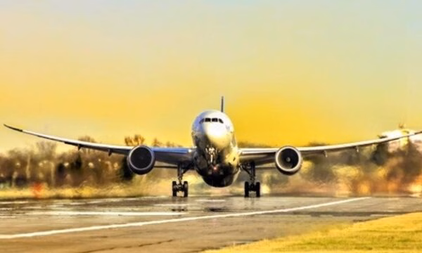 Aeroplani zviceran kthehet në Cyrih pak minuta pas ngritjes