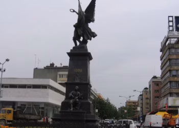Qyteti i Krushevcit dënon posterët me gjuhë të urrejtjes ndaj shqiptarëve