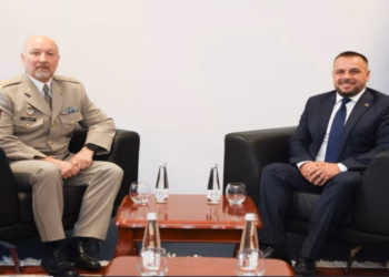 Maqedonci takoi atasheun çek të mbrojtjes, e falënderon për bashkëpunimin