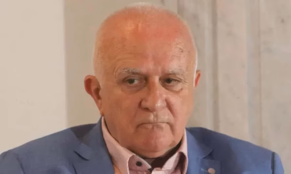 Janjiq: Vuçiq ka frikë nga Radojçiq, ky mund të dëshmojë kundër presidentit serb