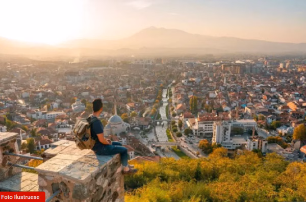 Rritet turizmi në Kosovë, ja sa është numri i vizitorëve të huaj në maj