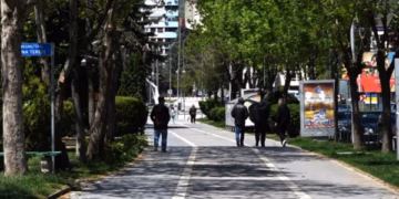 Vjedhje e rëndë në Mitrovicën e Veriut, hajnat marrin stoli ari, dy televizorë dhe dy orë dore