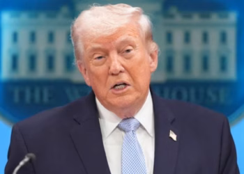​Trump vendos tarifa prej 50% për Kanadanë, Carney zotohet të intensifikojë bisedimet tregtare
