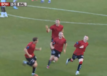 Ballkani humb avantazhin në Irlandë dhe përmbyset nga Bohemians