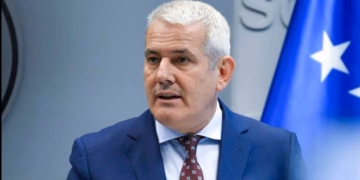 Sveçla uron Amerikën: Uroj që idealet e Deklaratës së Pavarësisë të vazhdojnë të frymëzojnë botën edhe në shekujt që vijnë