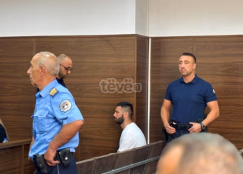 Nis seanca gjyqësore ndaj Leutrim Fejzës, i akuzuar për vrasjen e rëndë të Bekim Varit
