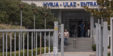 Pacientët në pritje – Spitali i Vushtrrisë mbetet me dy kirurgë – i drejtohet SHSKUK-së për ndihmë