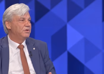 Kryeziu: Nuk besoj se liderët kanë vullnet për kompromis, Kushtetuta duhet të ndryshohet