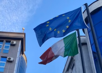 Ambasada italiane në Prishtinë: Kartat e identitetit në letër nuk do të vlejnë pas 3 gushtit 2026
