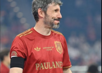 Holandezi Van Bommel, zyrtarizohet si trajner te kombëtarja e Belgjikës
