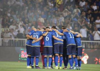 Futbollisti i Kombëtares së Kosovës diplomon në Universitetin e Prishtinës