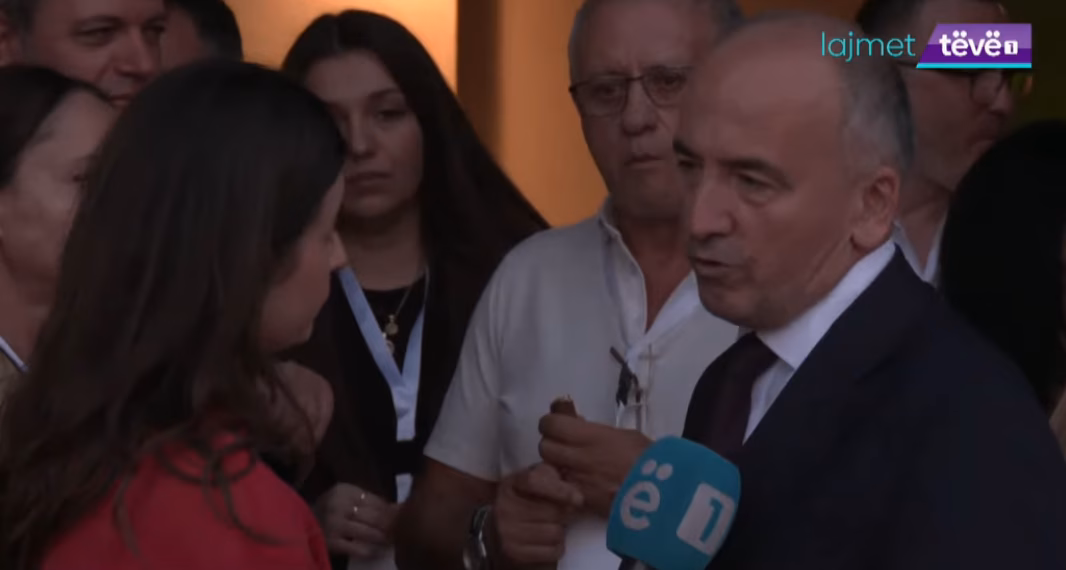 Muhaxheri flet për presionin ndaj delegatëve: Kur i thërret pesë herë në telefon, çfarë i thuhet asaj pune