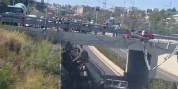 Betoniera bie nga lartësia në autostradën Tiranë-Elbasan, dyshohet për një të vdekur