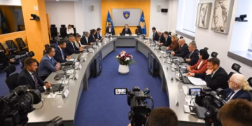 Qeveria në detyrë e Kosovës ka mbajtur mbledhjen e rregullt, ku janë ka miratuar 12 vendime