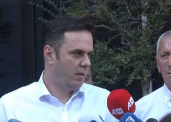 Abdixhiku mohon se janë deponuar 150 nënshkrime për shkarkimin e tij