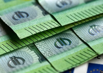 Paga minimale 500 euro: Kush fiton, kush humb?