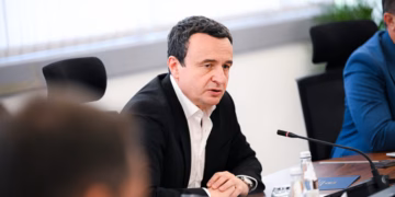 Kurti: Krimet e luftës në Kosovë duhet të dokumentohen me saktësi dhe dinjitet institucional
