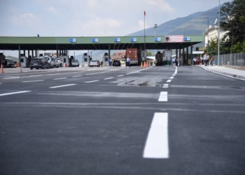 3 deri në 5 minuta pritje në pikat kufitare të Kosovës